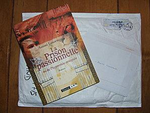 Un livre à dédicacer ! DSCF2307