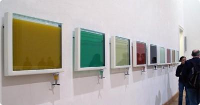 L'art contemporain, c'est pas la mer à boire... winewall.jpg