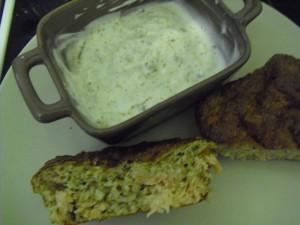 mini-_97-muffin_au_saumon_et_sa_sauce_au_yaourt_épicé_(3) Muffin au saumon et sa sauce au yaourt épicé – de Nouschka