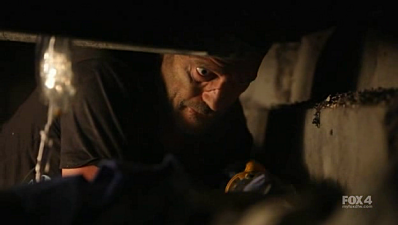 6x21 - Help Me (season finale) vlcsnap-2010-05-26-11h52m04s204.png