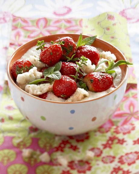 eton-mess-dans_1 Déjeuner sur l'herbe... ou herbes pour petit déjeuner !