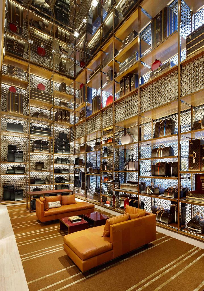 Maison Louis Vuitton New Bond Street London Maison Louis Vuitton New Bond Street London