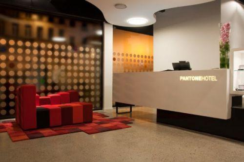 L'hotel Pantone a Bruxelles : avis aux amateurs de design