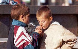 W-Enfants-fume