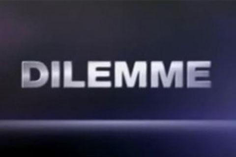 Dilemme... Les filles et les garçons s'embrassent entre eux Dilemme... Les filles et les garçons s'embrassent entre eux