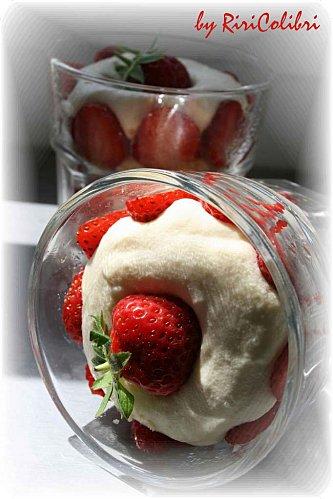 verrine-fraise-mascarpone5.jpg