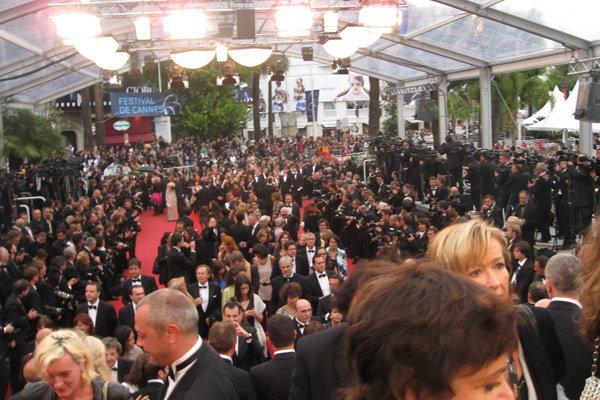 [Cannes 2010] - Ma montée des marches pour You Will Meet a Tall Dark Stranger