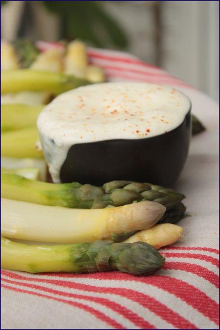 Panaché d'asperges à la crème mousseuse de Salers et ce que je vais faire ce we Asperges à la crème de Salers