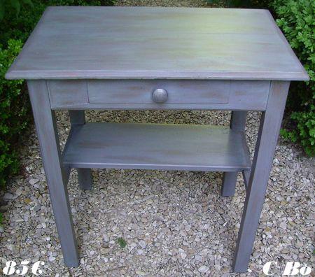 Le petit vert de gris! table_vert_de_gris_face_px