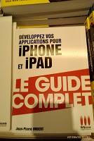 une bibliothécaire en librairie une bibliothécaire en librairie