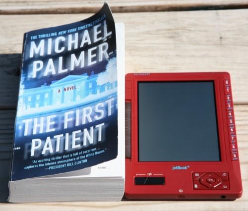 ectaco_jetbook Les readers entrée de gamme passent au LCD