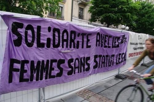 Le rassemblement du jour! 31832_434150076795_236413916795_5804015_2243841_n.jpg