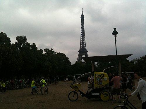 arrivée convergence tour eiffel cyclisme-0784.JPG