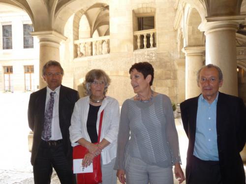 Isabel Rochat aux Pâquis et VIVRe chez la Constituante 30816_1319684284304_1596716979_30859346_8019425_n.jpg