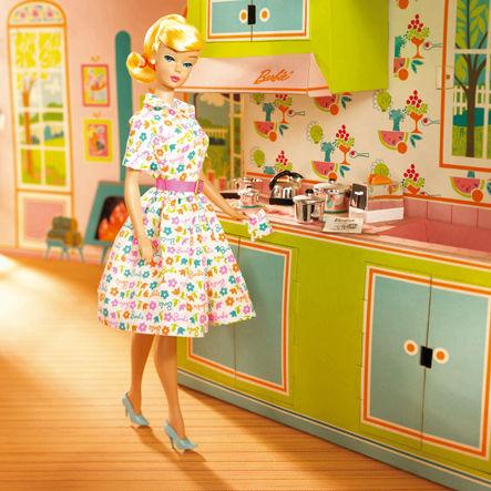 Le vrac d'avant week-end 01943614_photo_barbie_apprend_a_cuisiner_2007_mattel_k9141