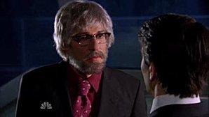 Chuck vlcsnap-2010-06-12-19h29m51s26.jpg