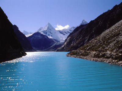 Voyage et Tourisme au Pérou – Lac de Llanganuco, Parc National du Huascaran, Huaraz, Pérou