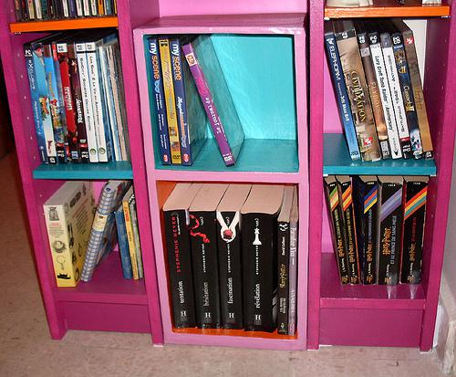 Ikéa… mini étagères en carton … le 1er tiers :) ikea_tiers1et2_009