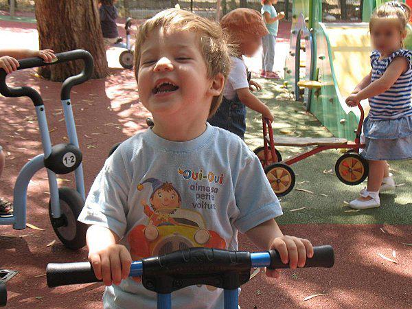 Une journée à la crèche 11 Juin 2010 - A la crèche (6)