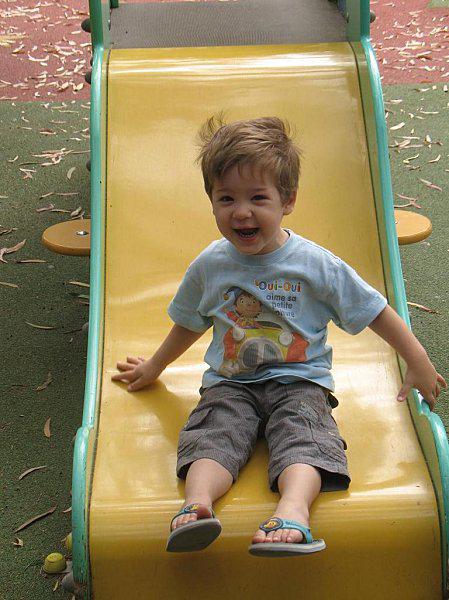 Une journée à la crèche 11 Juin 2010 - A la crèche (16)
