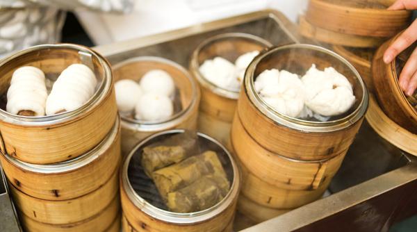 http://www.timeoutsydney.com.au/restaurants/sydneysbestfood/large-sydneysbestchinese-marigold-yum-cha-38.jpg