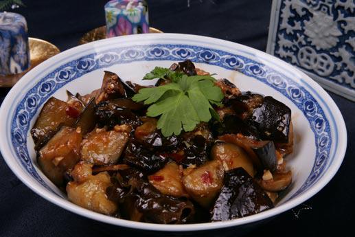 Mes plats préférés http://www.chinesedontcountcalories.com/uploads/news/id35/Sichuan-Aubergine.jpg