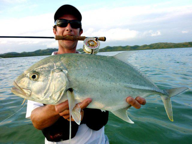 DAV-CARANGUE-MOUCHE-SMALL BIG BONES FROM NEW CALEDONIA / MASTA BONEFISH DE NOUVELLE CALEDONIE