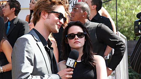 Robert Pattinson ... il préfère embrasser Kristen Stewart à l'écran