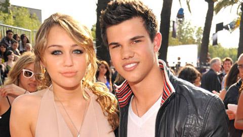 Taylor Lautner et Miley Cyrus ... Ils veulent tourner ensemble Taylor Lautner et Miley Cyrus ... Ils veulent tourner ensemble