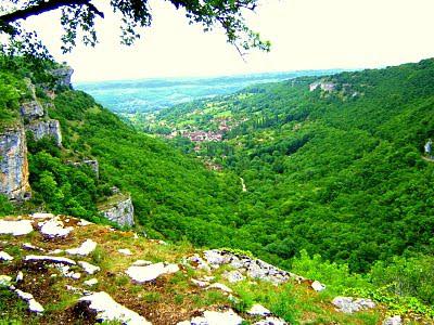 Autoire .. Autoire ..