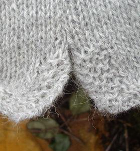 Une marinière en alpaga pour Hugo d_tail_fente_c_t_