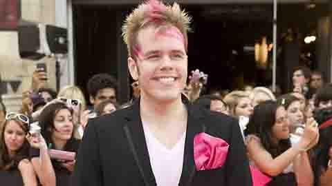 Perez Hilton ... Miley Cyrus l'attaque en justice ... il risque la prison Perez Hilton ... Miley Cyrus l'attaque en justice ... il risque la prison