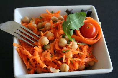Blog de mes-envies :Mes envies, Salade de carottes et pois  chiches