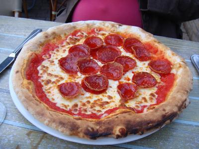20100612 Bocaccio 01 pizza peperoni Wanted : meilleures pizzas à louest de Paris (ChrisoScope)