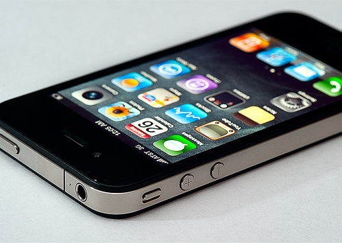 iPhone 4 : ses composants estimés à 188 dollars