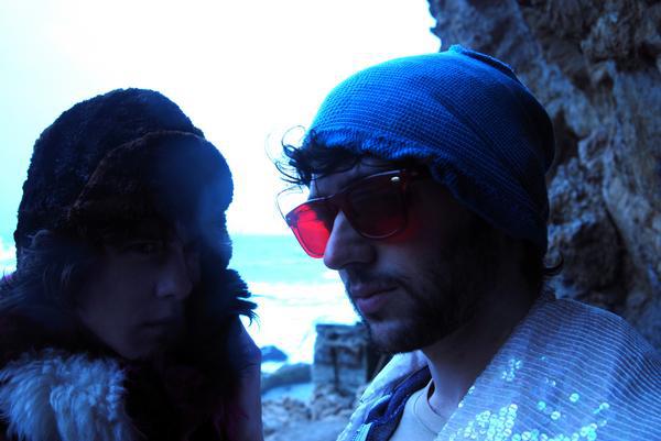 MGMT: It’s Working (Air Remix) - MP3
Alors que les... MGMT: It’s Working (Air Remix) - MP3
Alors que les...