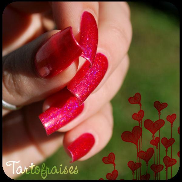 Opi - Ds Ruby http://tartofraises.nailblogs.net/vernis/opiDsRuby/DSC_0116.JPG