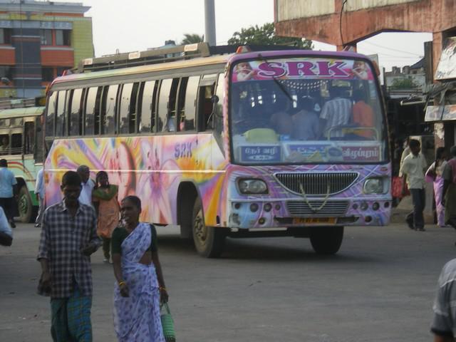 IMGP2373 Un Dimanche Dans Les Bus Indiens