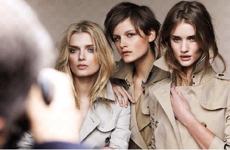 http://photos.be.com/private/photo/11010/private-category/burberry5-12658781a.jpg http://photos.be.com/private/photo/11010/private-category/burberry5-12658781a.jpg
