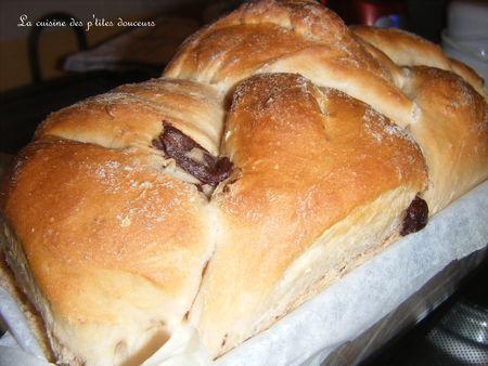 Brioche façon Challah au chocolat DSCF5859