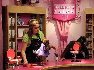 Doll Hair Salon ( coiffure poupée )