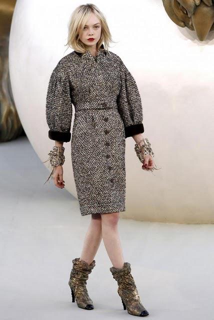 ♠ Défilé Haute Couture à Paris : la maison CHANEL présente sa collection placée sous le signe du Roi des animaux ♠