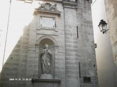 42 Statue Notre Dame des Tables Montpellier (929 x 696).jpg