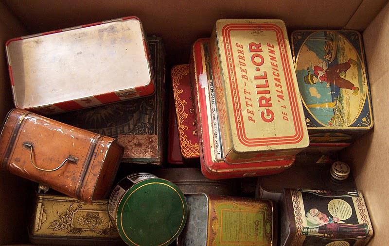 Farine, sucre, cigarettes et petits beurre Farine, sucre, cigarettes et petits beurre