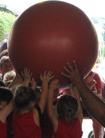 Festi’Drôle 2010 : Simorre Métamorphosée ! IMG_1994