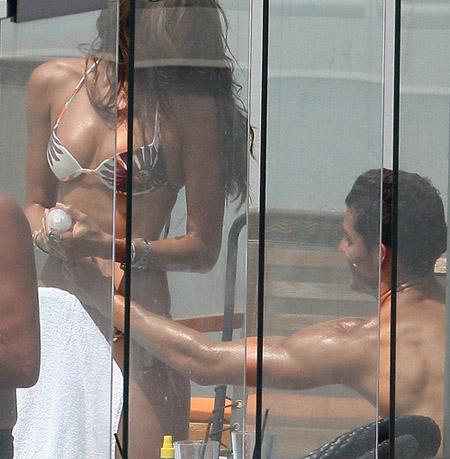 Ronaldo Girlfriend 2012 on People News Cristiano Ronaldo Et Irina Shayk Mari S En 2012