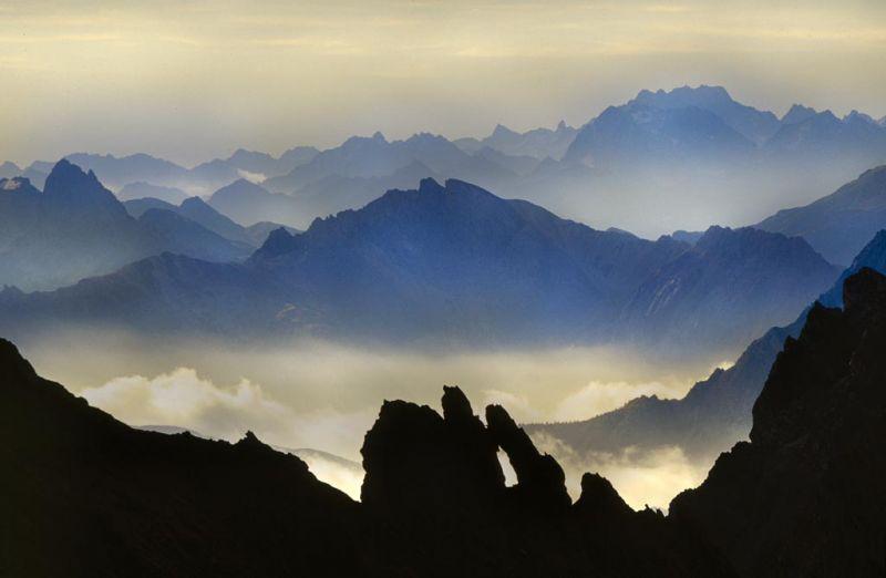 Sommets du silence galerieubayevuesommetsdelubaye.jpg