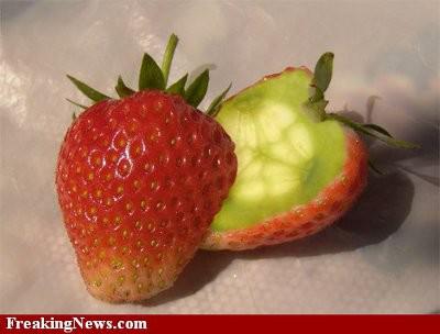 Strawberry-Cucumber--21161.jpg