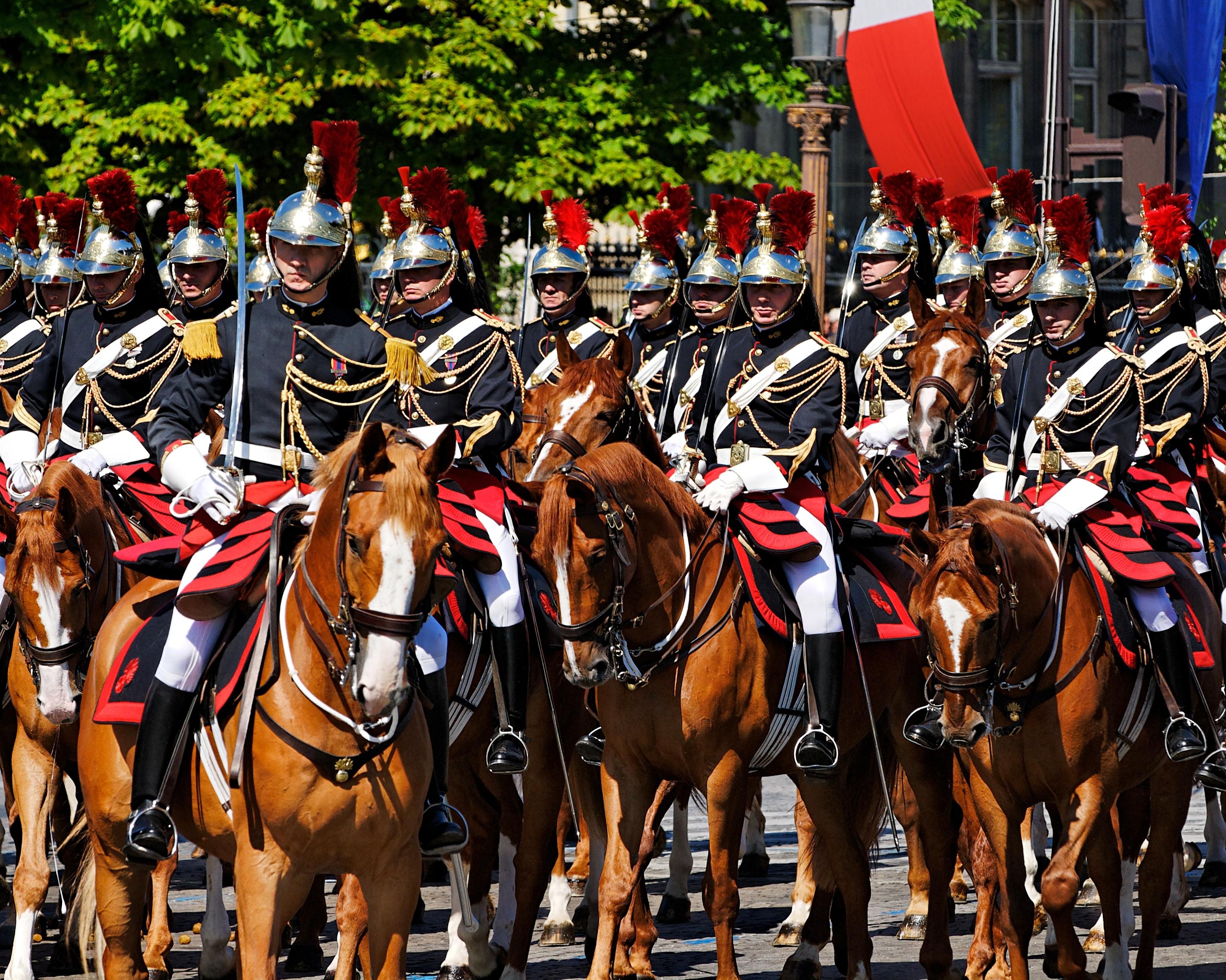 Republican_Guard_Cavalry_Regiment_Bastille_Day_2008.jpg