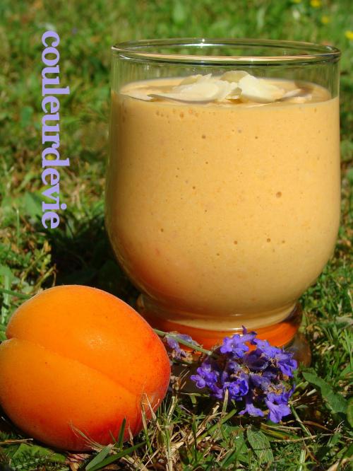 Lait d’amande à l’abricot Lait d’amande à l’abricot